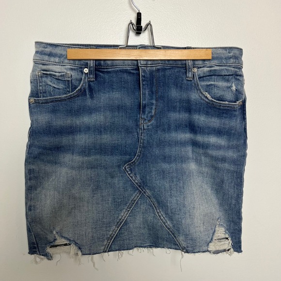 Soho Jeans Dresses & Skirts - Soho Jeans Women's Denim Skirt Size 8 Blue Distressed Ripped Frayed Hem Cotton